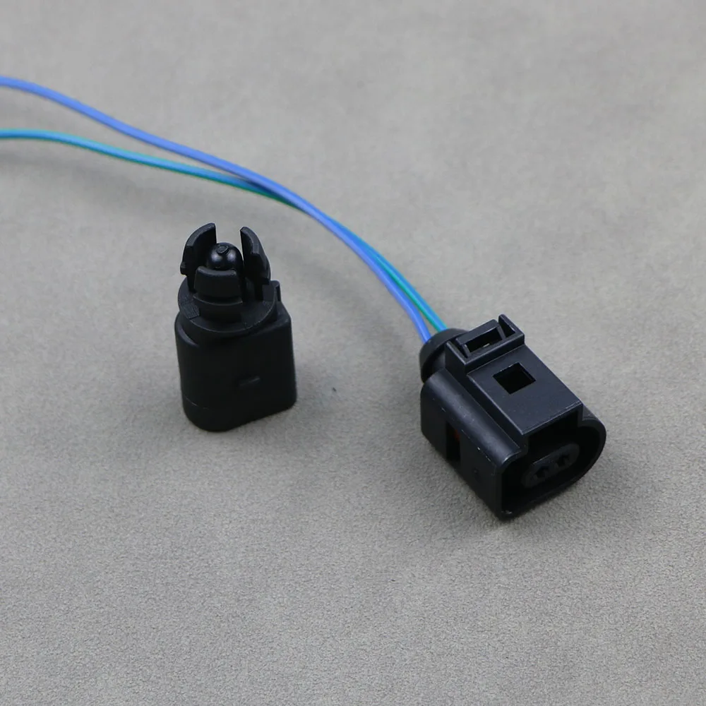 

6RD820535 1J0973702 Outer Ambient Air Temperature Sensor With Plug Pigtail For Audi VW Jetta Passat