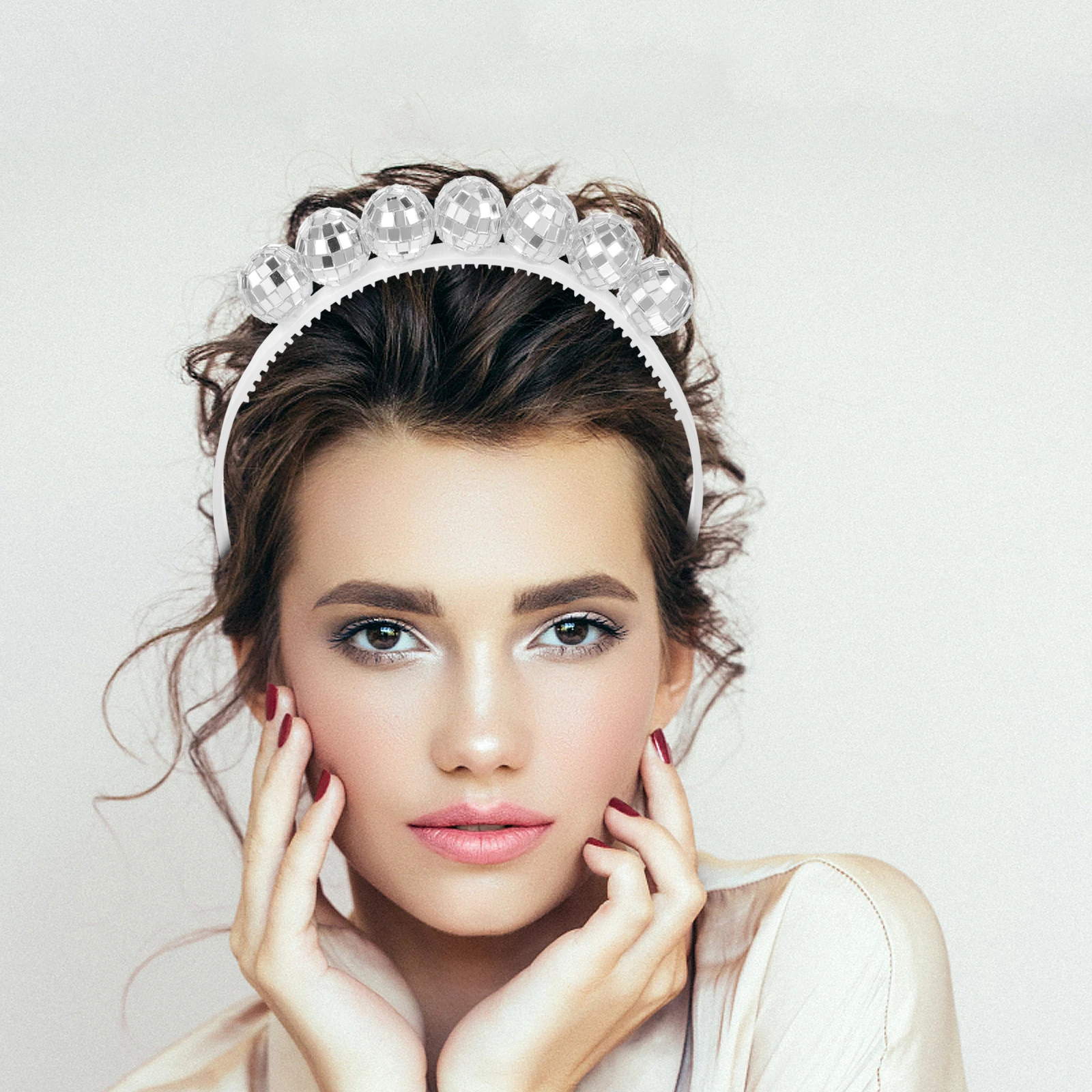 

Shiny Disco Ball Headband Unique Party Hair Band for Women Girls Festival Costume Decoration Lightweight Comfortable Dance Event