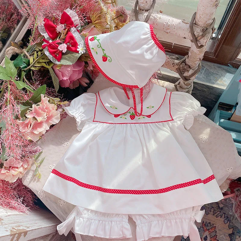 

3pcs Children's Baby Antique Style Retro Strawberry Embroidery Sweet Collar Bubble Sleeve Dress Toddler Girl Christmas Clothes