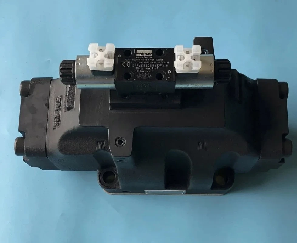 Brand New Parker D111FBE02LC2NKW0 Proportional Directional Control Valve , Original Parker D111FBE02LC2NKW0 Directional Valve