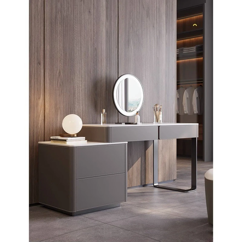Kommode aus Sattelleder, Felsplattenkommode, modernes, minimalistisches Schlafzimmer, hochwertige Aufbewahrung aus Massivholz