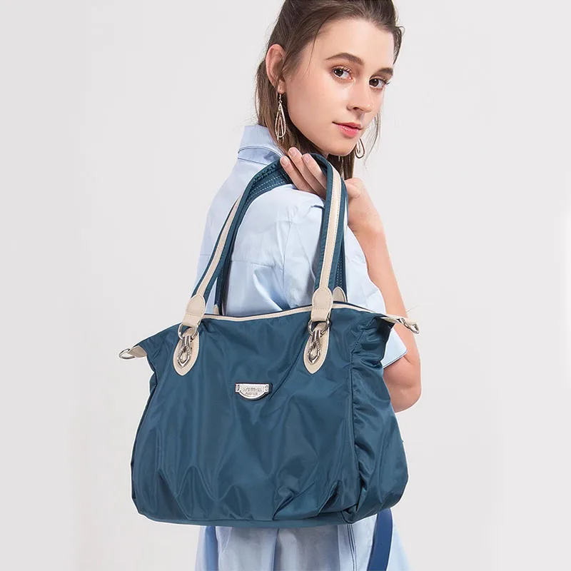 

Fouvor Large Women's Handbag Trend 2025 Nylon Lightweight Tote Bag with Zipper Waterproof Shoulder Bags Designer Luxury 2611-04A