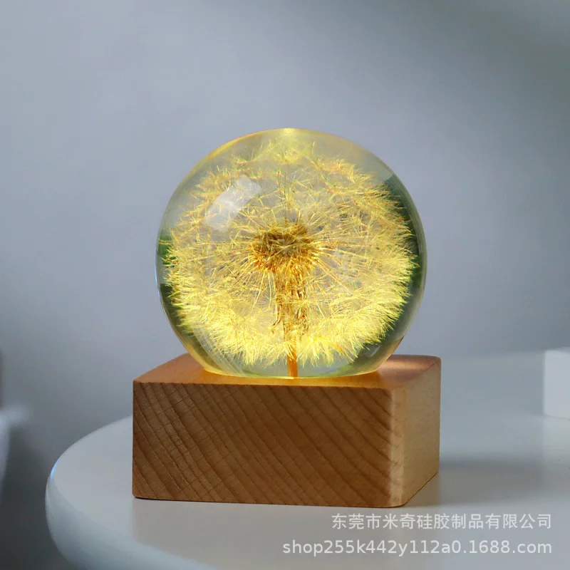 Dandelion crystal ball night light epoxy epoxy handmade resin crafts Dried flower specimen decoration creative gift trend