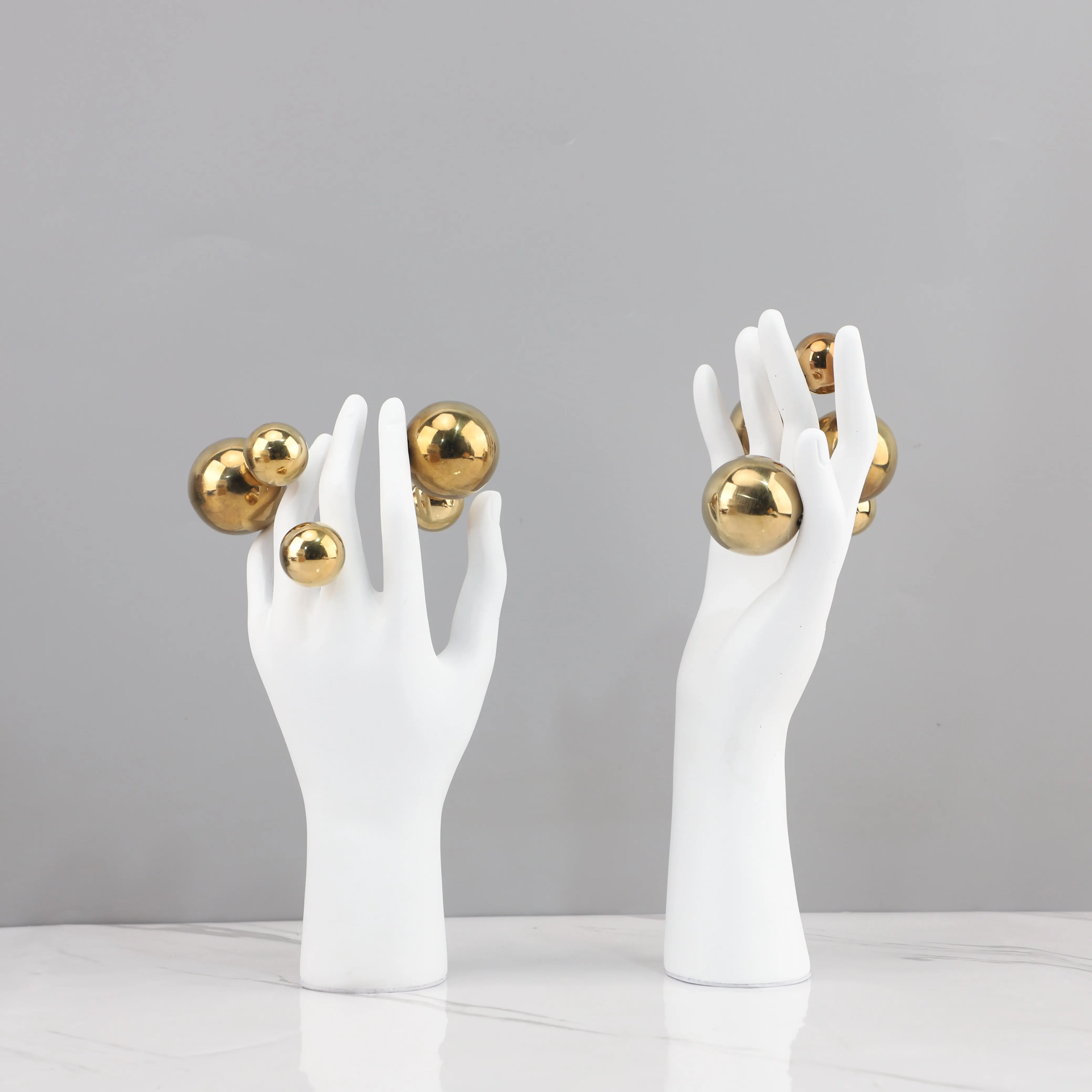 Geometric Hand Sculpture Light Luxury Creative Resin Metal Decor Personalised Gifts For Home Resin Sculpture Figurine Statue Art