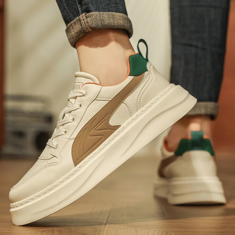 

Men's All-Season Soft-Sole Canvas Shoes – Stylish & Trendy Design, Durable, Non-Slip, and Breathable Fabric. Ideal for Daily Wea