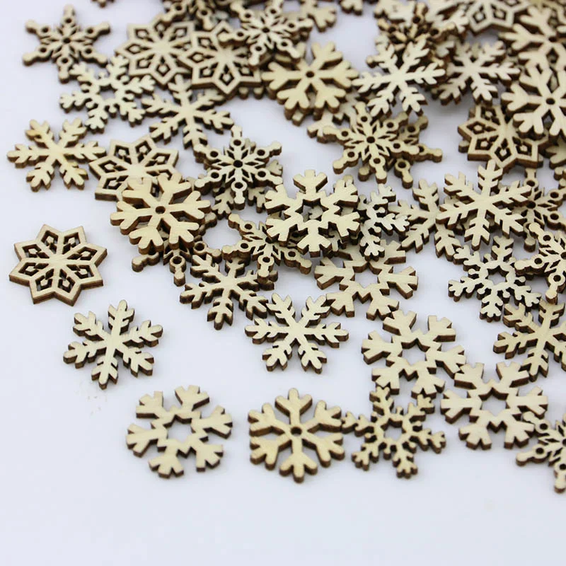 (100 Pieces/pack) 25mm Wooden Snowflake Mixed Snowflake Christmas Tree Pendant New Year Home Decorations