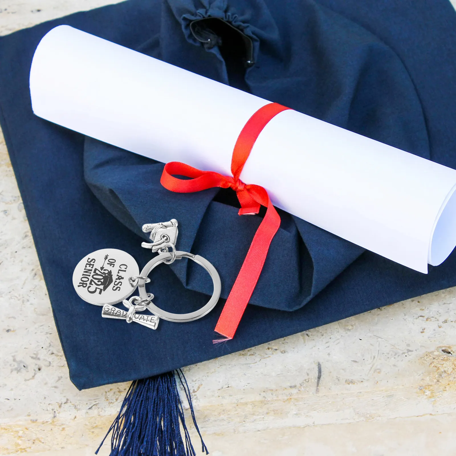 Llavero de Graduación de Acero Inoxidable, Clase de 2025, Colgante de Diploma y Birrete para Celebración de Bachillerato o Universidad, Recuerdo