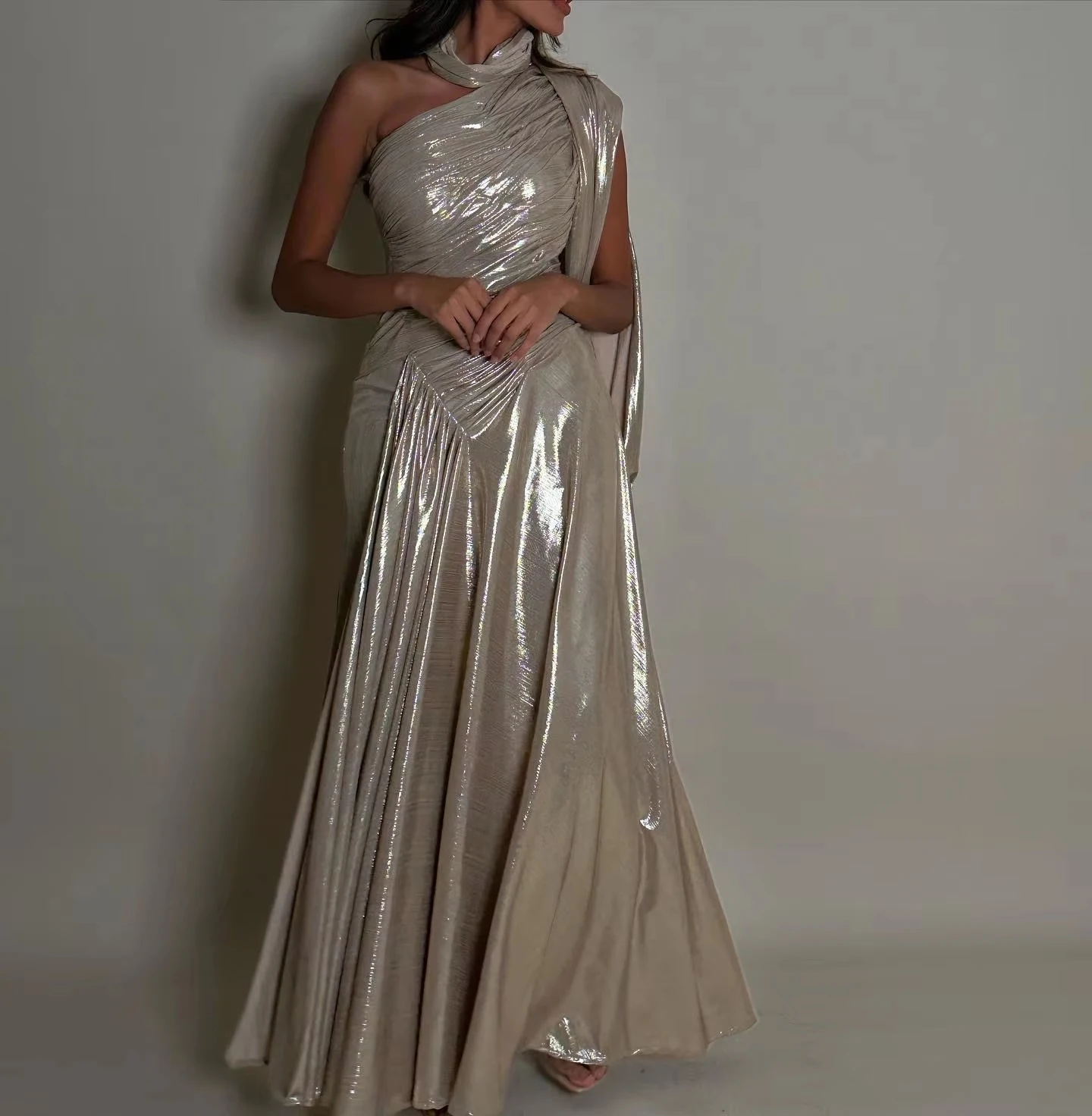 

Блестящее платье для выпускного вечера 2025 года, длинные платья трапециевидной формы на одно плечо для торжественных случаев, женские роскошные узкие платья для свадебной вечеринки по индивидуальному заказу