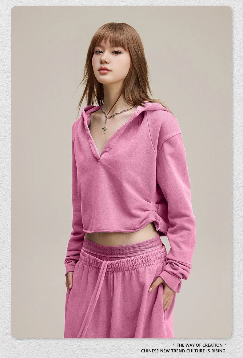 Damska bluzka w stylu retro, pikantna, inspirowana Feng Shui, postarzana, z dekoltem w serek, plisowana, krótka, z kapturem i długim rękawem.