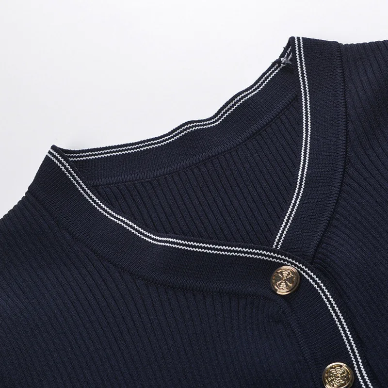 CHUJIE 2025 خريف جديد كتلة الألوان تقليم سليم صالح أنيقة موضة تنوعا الجولة الرقبة قصيرة سترة مشغولة من الصوف