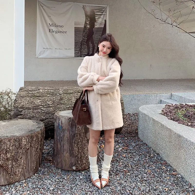 

Пальто с запахом на шею из искусственного меха, женская куртка с окрашенными ремнями, замшевая цельная куртка с поясом Abrigos, нежные расклешенные в пятнистых цветах