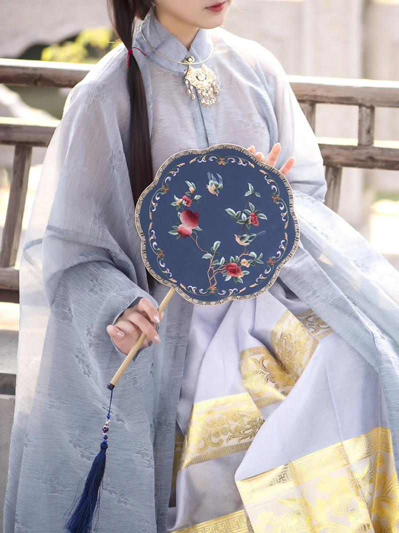 

Traditional Chinese Wedding New Bride Handmade Double-Sided Embroidery Suzhou Rhythm Floral round Fan Hanfu Style