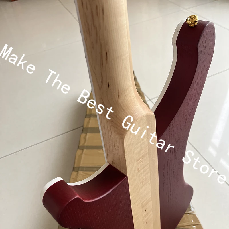 Classic electric bass, 4-string bass guitar, professional level, quality assurance, fast delivery.