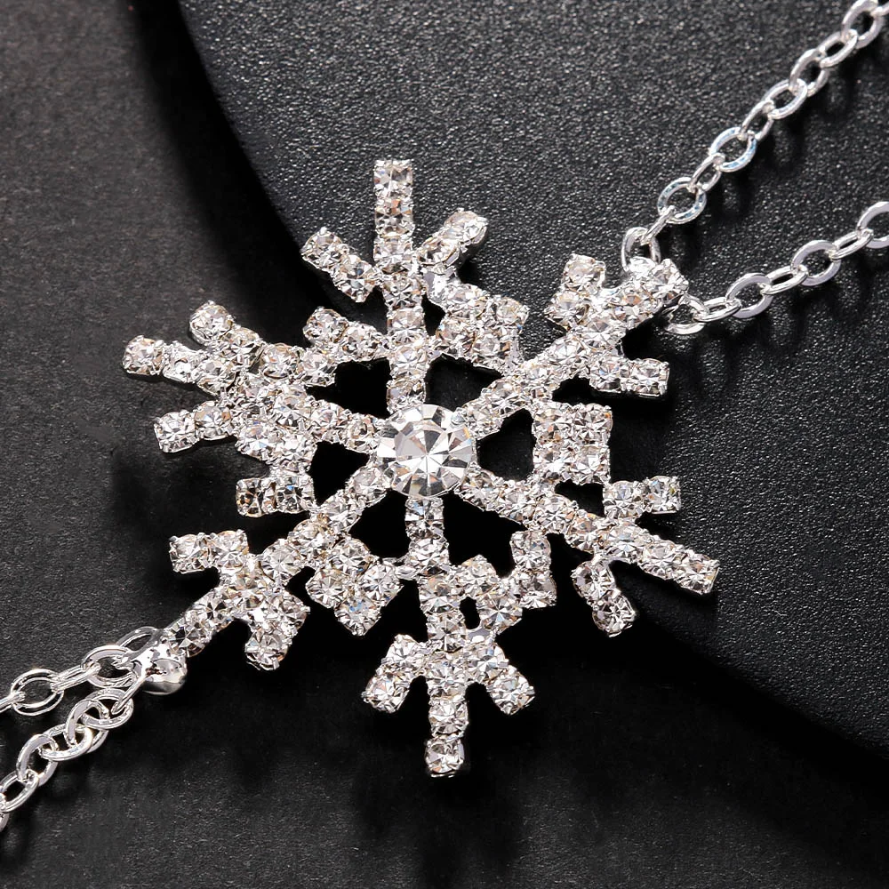 Stonefans Christmas Rhinestone Snowflakes Nipple Chain Non Piercing Women Sexy Lingerie Bra Necklace Thin Chain Body Jewelry