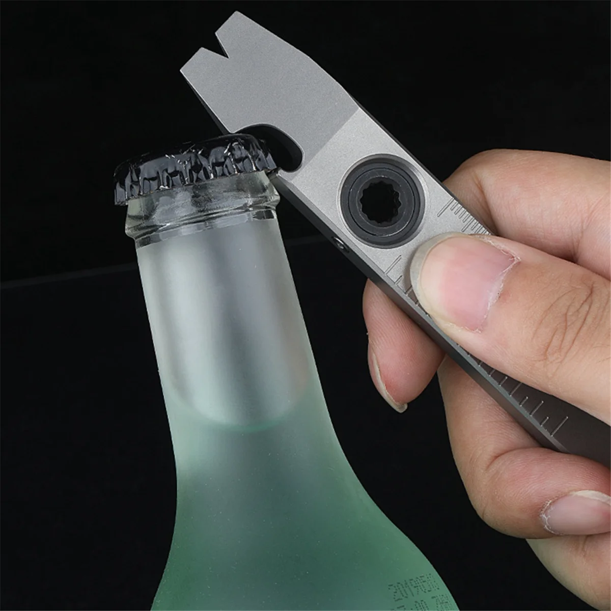 AT13 Titanium EDC Pry Bar,Multifunctional Tool,Wrench/Pry Bar/Screwdrivers/Nail Drivers/Bottle Openers & Other Functions