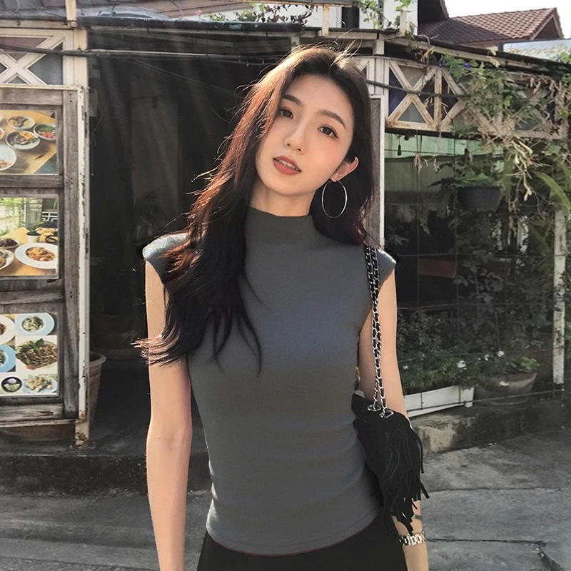 한국 스타일 단색 하프 터틀넥 민소매 슬림 베스트 가슴 패드 포함 여성 상의