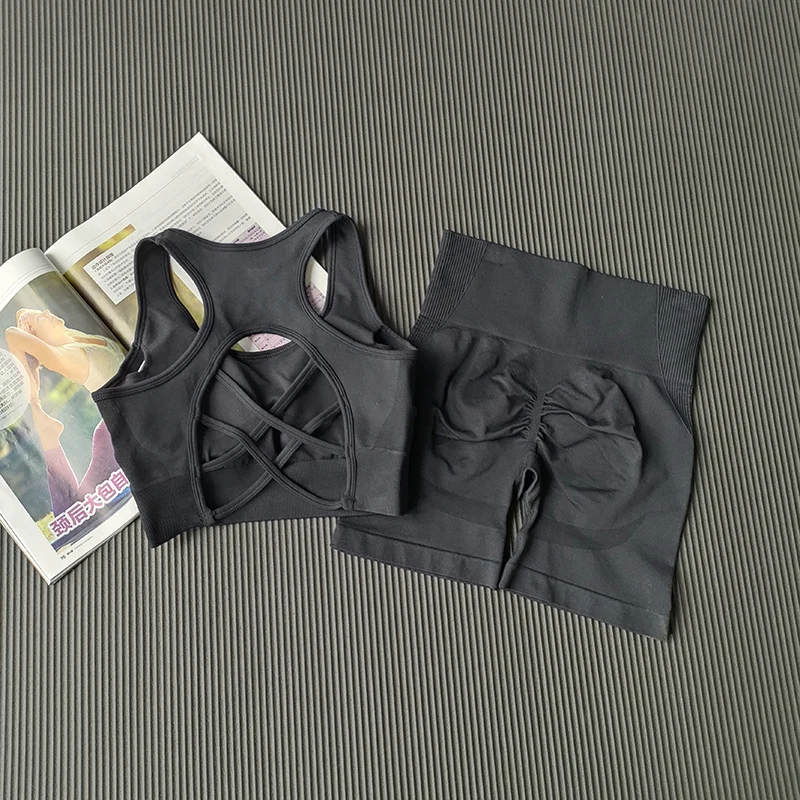 Pfirsichfarbenes Damen-Set mit High-Waist-Shorts und BH, Po-Lifting-Fitness-Set, geraffter Rücken, Yoga-Anzug, eng anliegend für Lauf- und Trainingsübungen – Detail 19