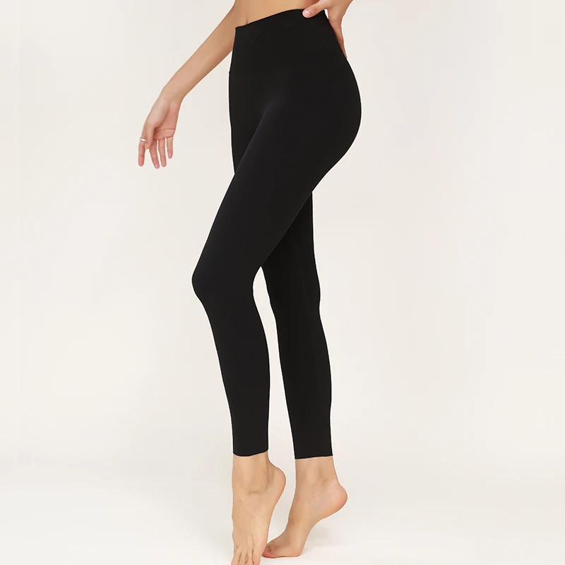 سراويل يوجا عالية الخصر - قماش عالي الدعم وجيد التهوية. مثالية لليوجا وصالة الألعاب الرياضية والبيلاتس. ك0011