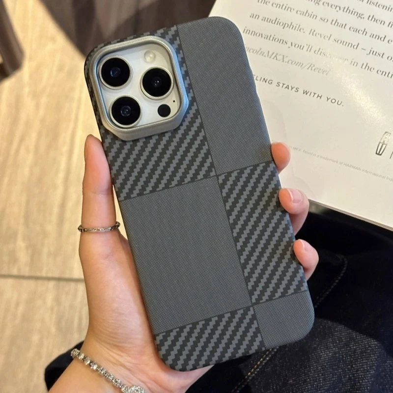

For iPhone 16 15 14 13 Pro Max Case Carbon Fiber Abstract Geometric For MagSafe Cover Magnetic Charge Shell Camera Alloy Armor