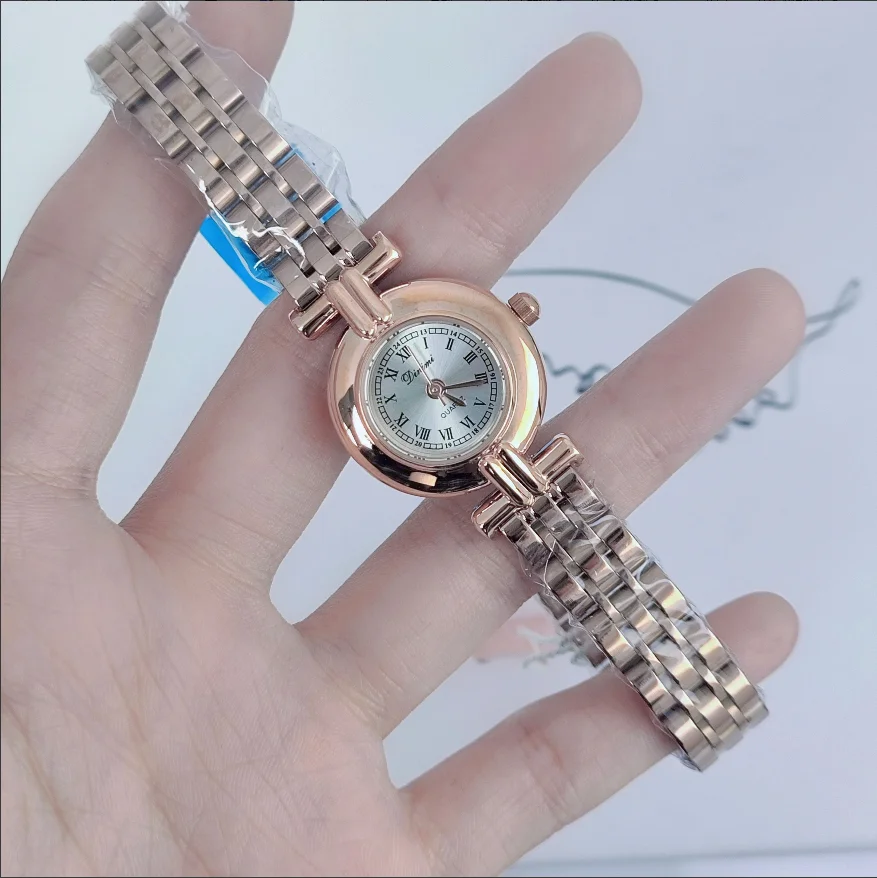 

2025 ГОРЯЧИЙ! Женские часы с круглым римским циферблатом, кварцевые наручные часы с ремешком из нержавеющей стали, женские часы