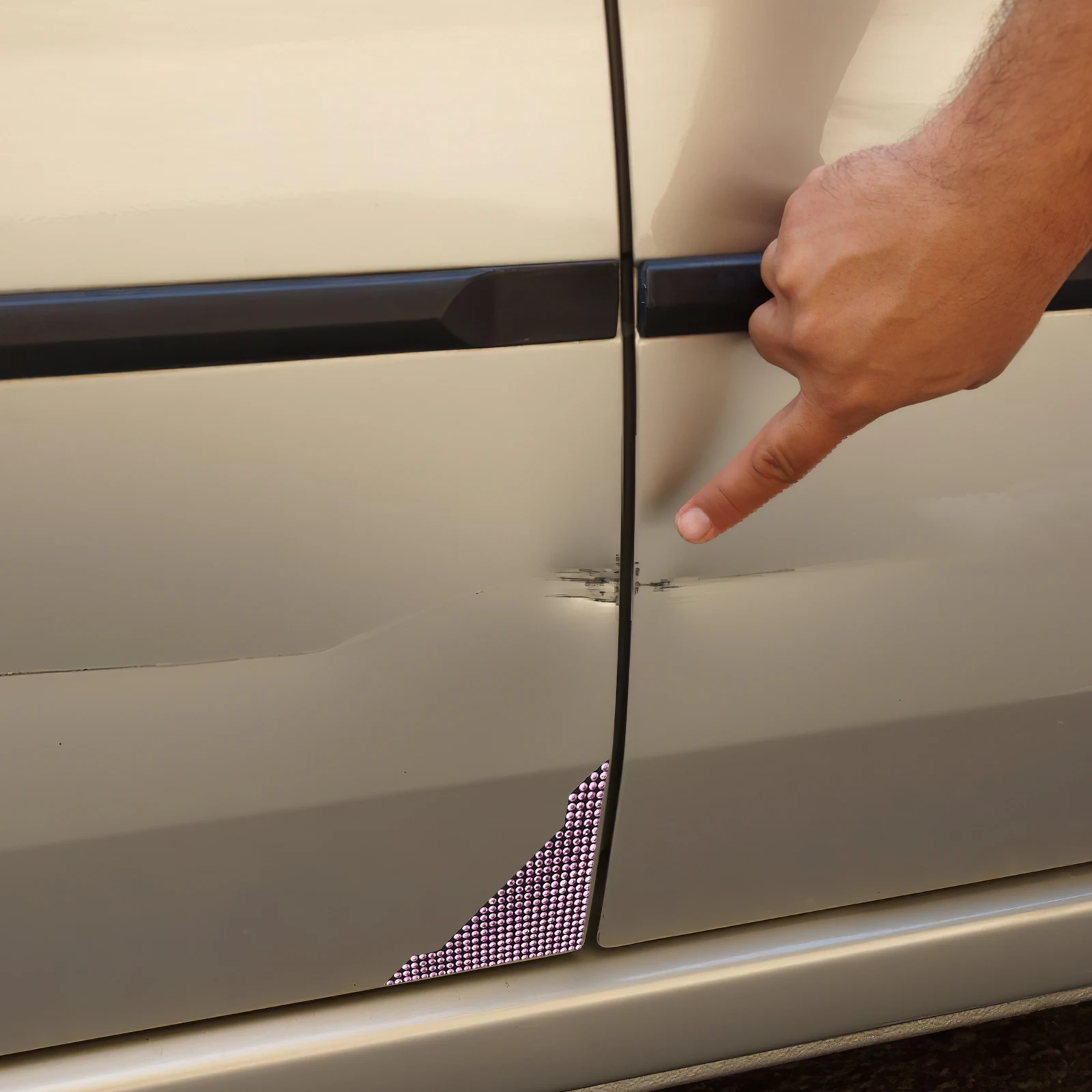 

4pcs Car Edge Guard Anti Collision Strip Self Adhesive Vehicle Door Corner Protector Scratch Resistant Universal Auto Door Sill