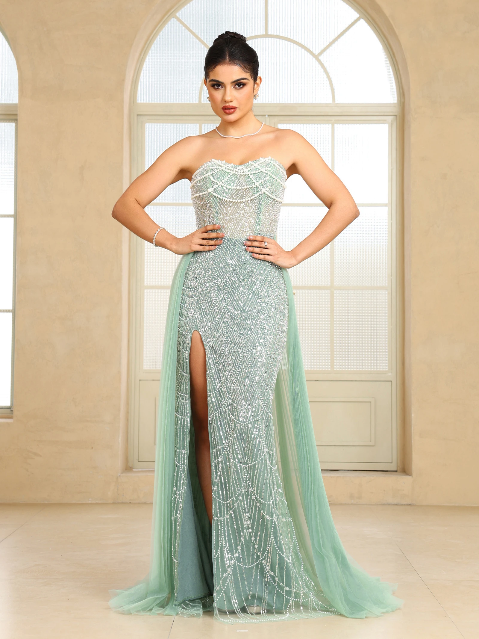 2025 New Beaded Evening Dresses Luxury Sequins Beading Strapless Backless Prom Dress Sexy Sheer Split Tulle Train Formal Vestido