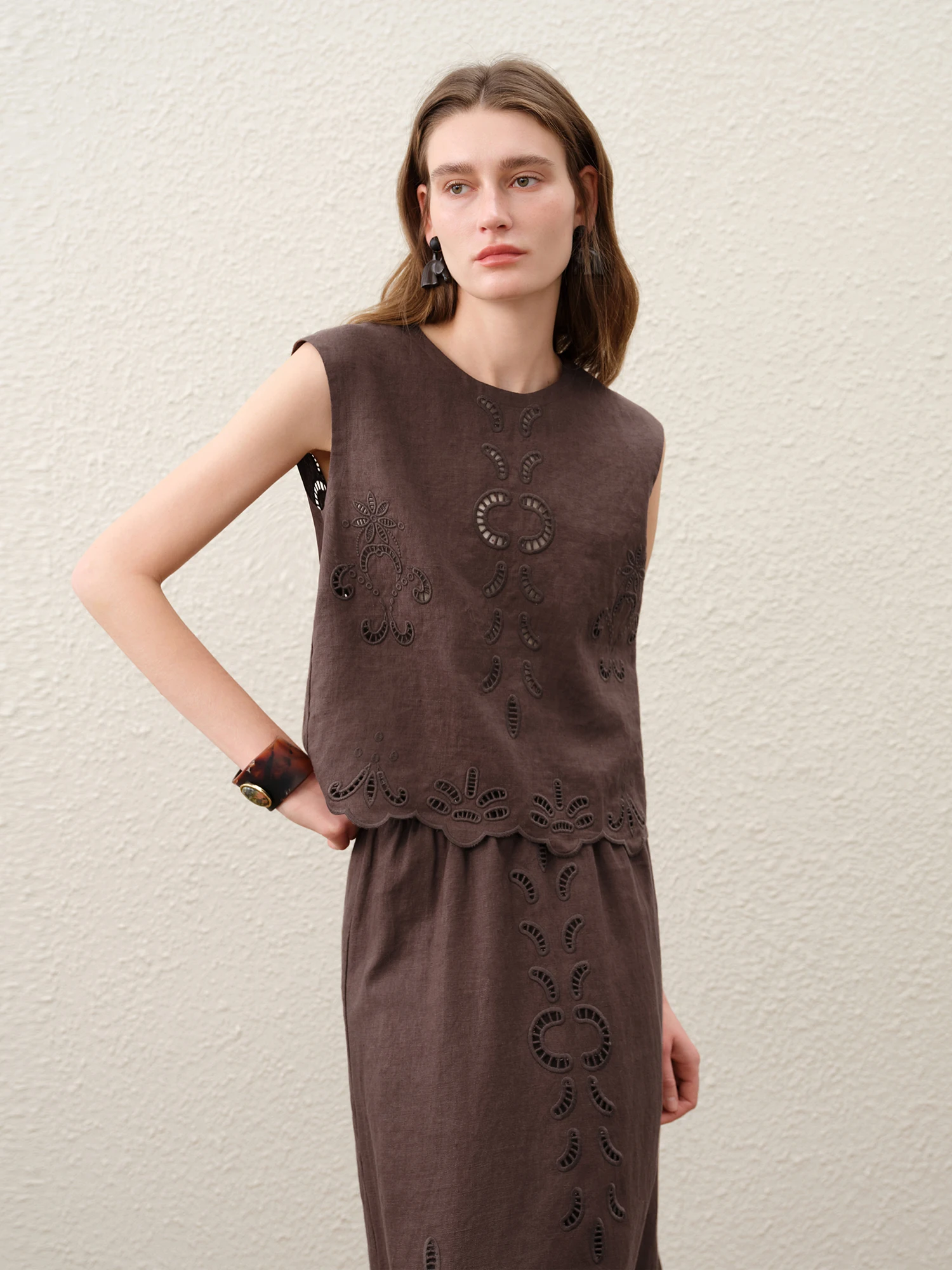 FSLE【Premium Series】Summer Women Linen Two Piece Set Cut-Out Embroidered Sleeveless Top Midi Skirt Boho Beach Vacation Style
