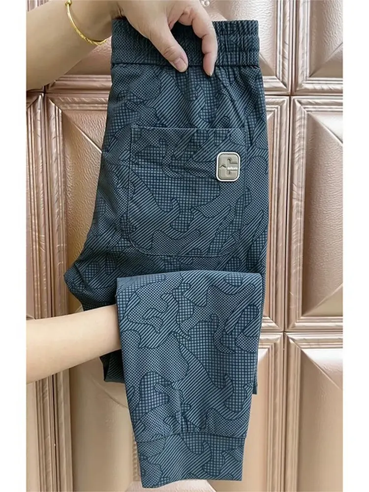 Men's Fashionable Breathable Quick Dry Casual Pants Printed Nine Points Slim Fit Small Foot Pants Summer New Arrival