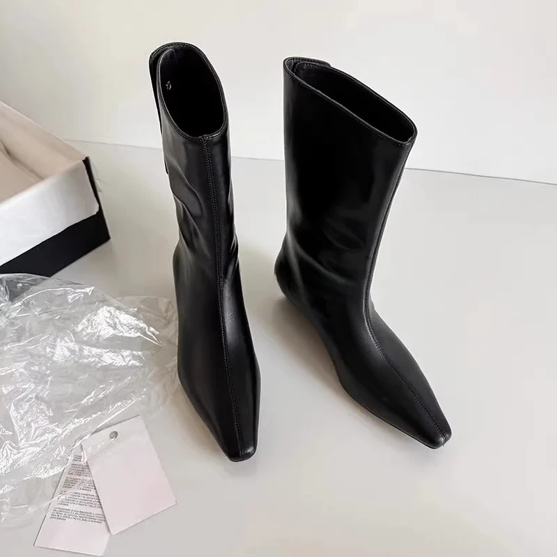 Rindsleder Herbst-Winter Neuer Stil Quadratischer Kopf Keilabsatz Ärmel im Stiefel Mode Kurze Stiefel für Damen – Detail 5