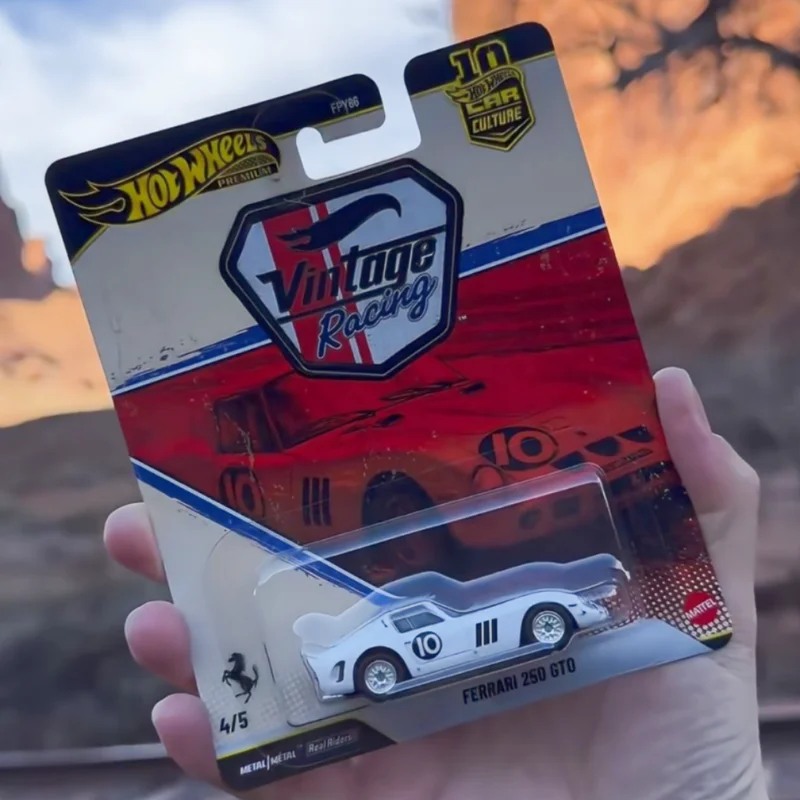 

2026 Hot Wheels Premium Car Culture Vintage Racing Jaguar Porsche Corvette Ferrari Lancia 1:64 Ornament Holiday Gifts Model Car