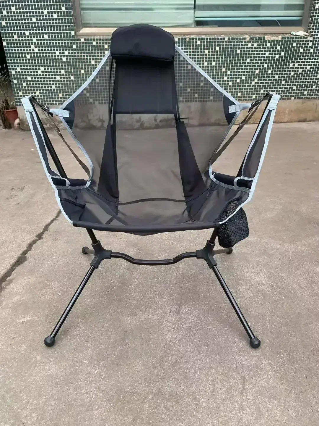 Custom Outdoor Garden High Load 150kg Folding Moon Swing Rocking Recliner Camping Chair