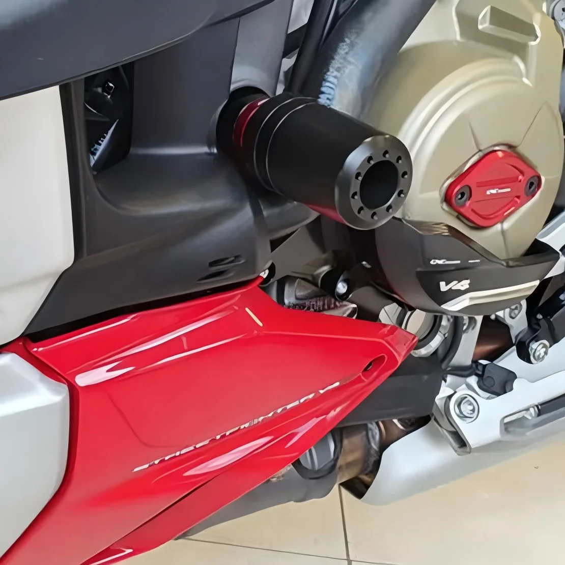 

For Ducati Streetfighter V4 Motorcycle Frame Sliders Crash Protectors CNC Engine Guards No-Drill Protection Kit