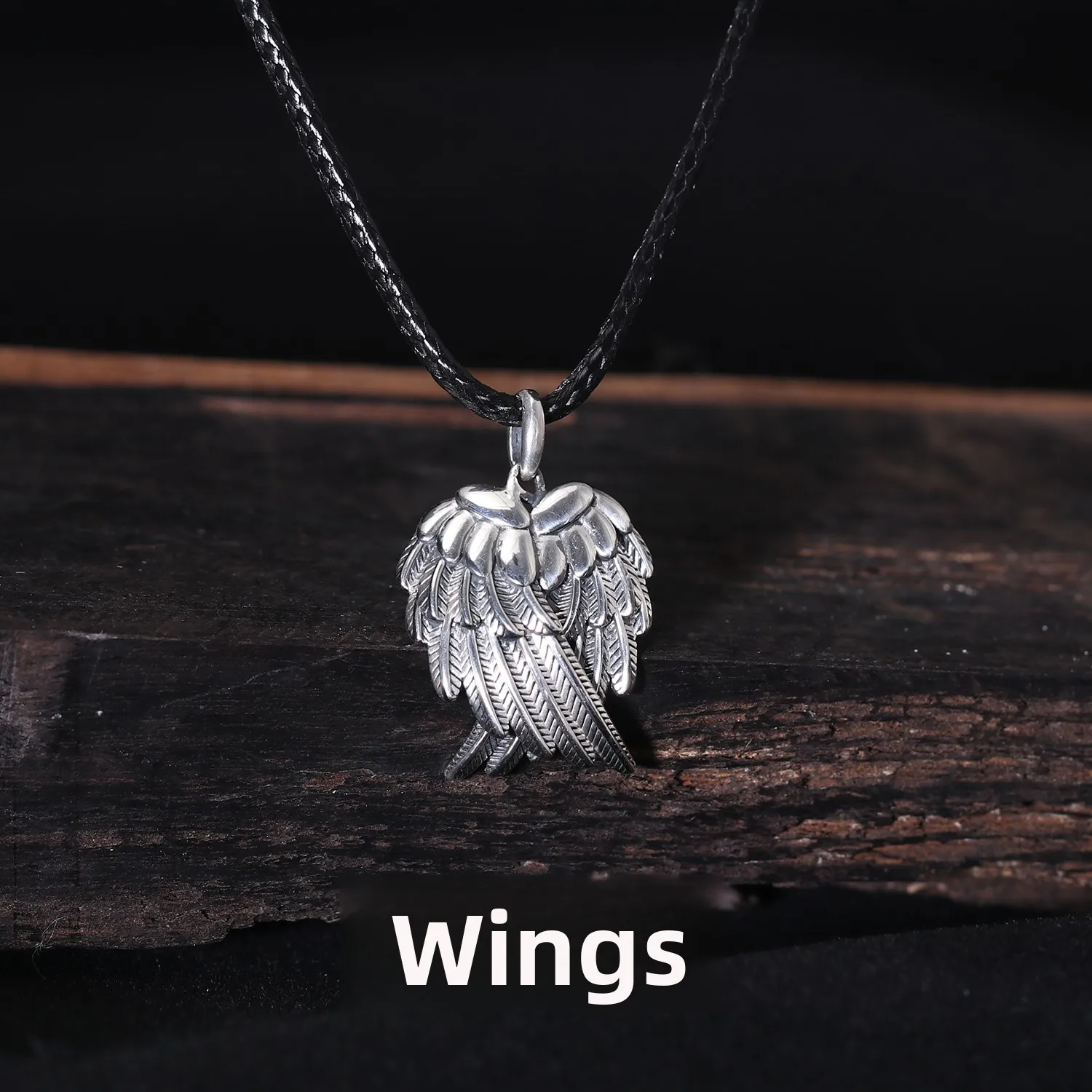 collana-con-ali-d'angelo-in-argento-s925-design-originale-ciondolo-a-piuma-regalo-unisex-per-coppie-incisione-personalizzata-catena-elegante-gioiello-alla-moda