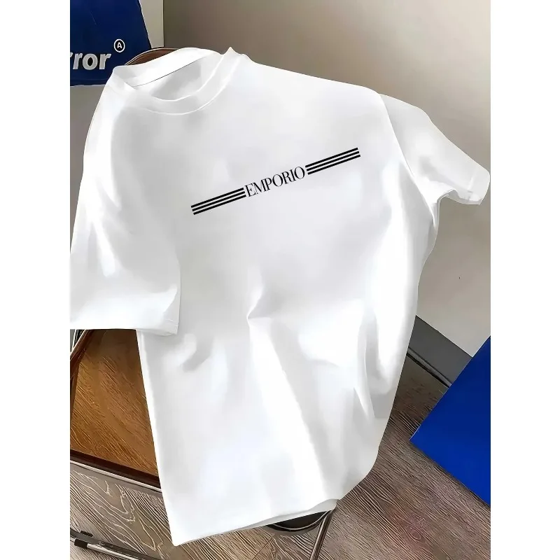 Soft breathable loungewear cotton tee. Simple solid color, no stuffiness for indoor rest and family strolls.