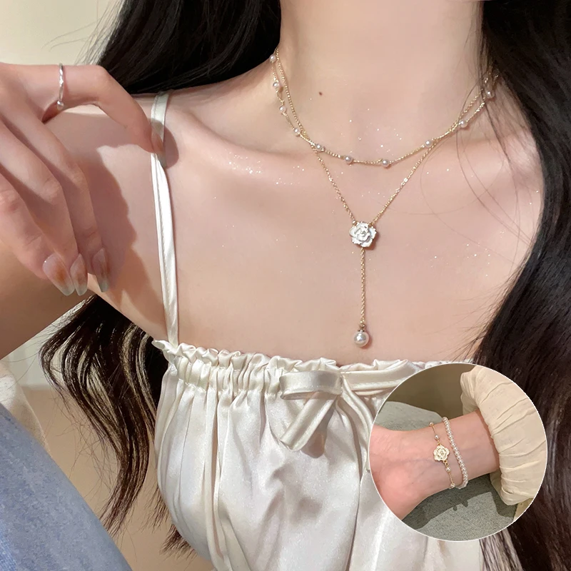 Colar de pérolas com borla de camada dupla feminino nova corrente de clavícula de camélia luz luxo acessórios de corrente de pescoço de alta qualidade