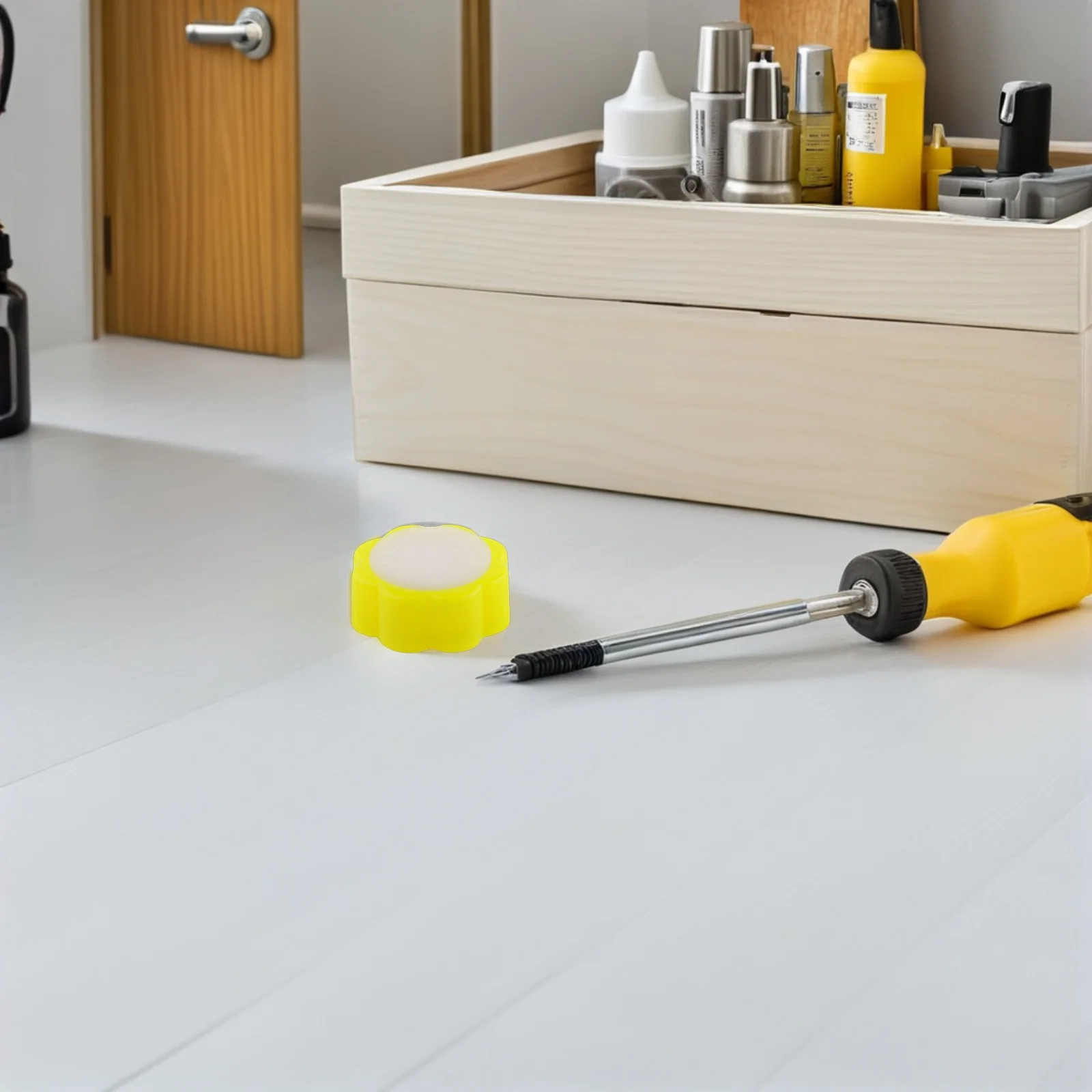 

20Pcs Wet Hand Device High Efficiency Paper Gripper Sponge with Stable Base Moistener for Cashier Counting Documents Non Slip