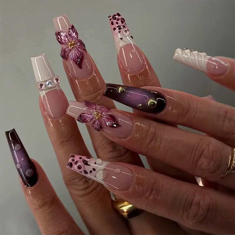 

24PCS Fashionable False Nails with Glue Purple Flower Polka Dots Design French Coffin Wearable Press on Nails for Women Gel Nail