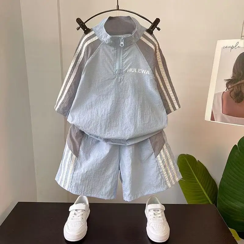 

Boys and Girl Sunscreen Suit Set New Children's Clothing Quick Drying Short Sleeved Top Shorts Two-piece Set 100-170CM