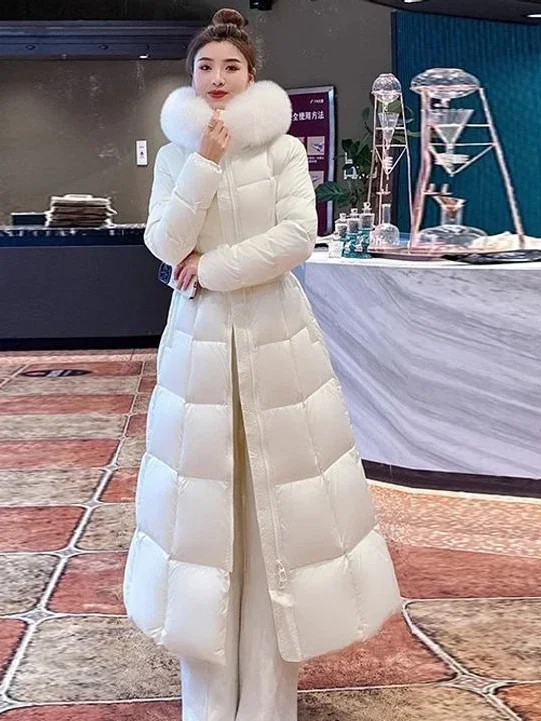 2025 Cappotto lungo da piumino in cotone da donna alla moda invernale nuova da pendolare a vita alta slim fit con cappuccio