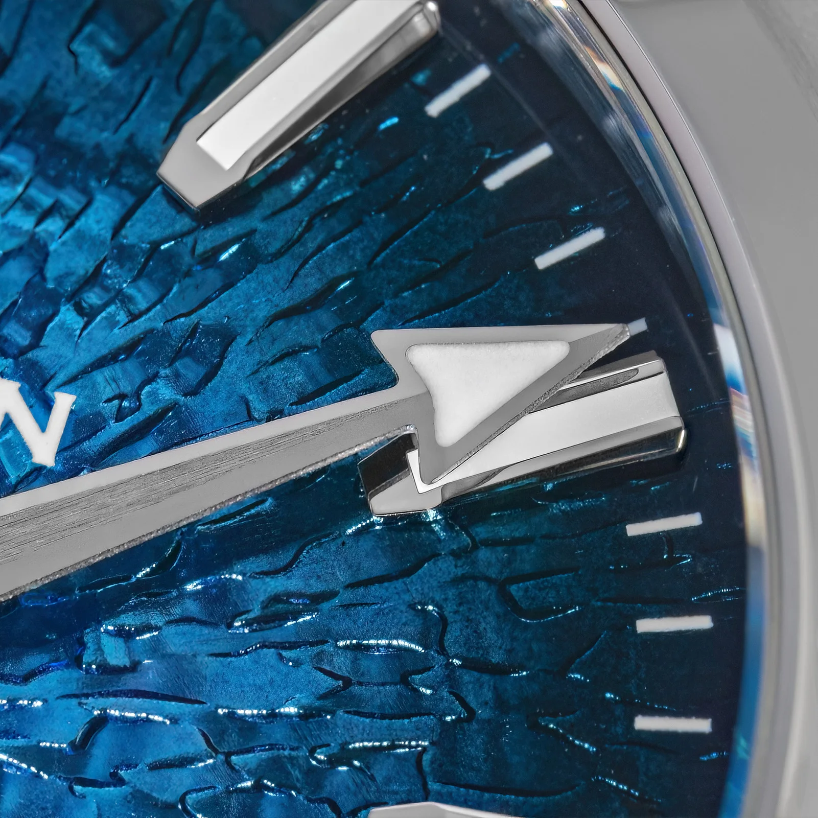 AddiesKin Gradient Diver Watch Miyota9015 Sapphire Mechanical Automatic Watch Stainless Steel BGW9 Super Luminous K003 New Clock