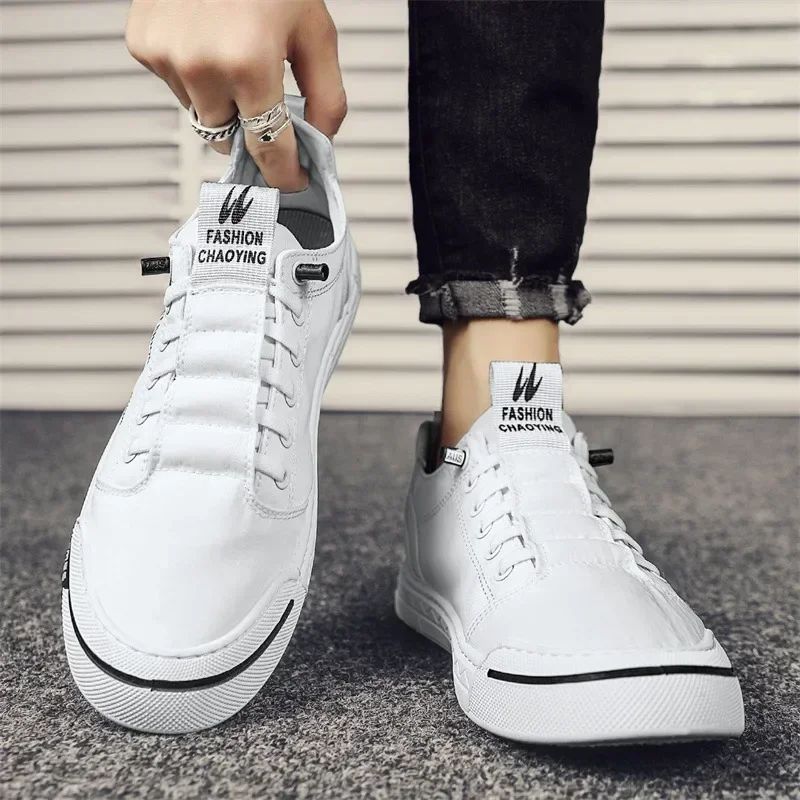 New Sneakers Canvas Shoes for Men on Sale Autumn Breathable Slip on Male Sneakers Flat Vulcanized Shoes Ice Silk Tenis Masculino