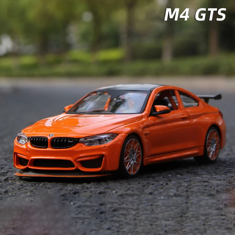 Maisto 1:24 BMW M4 GTS Supercar Alloy Car Model Diecasts & Toy Vehicles Collect Car Toy Boy Birthday gifts