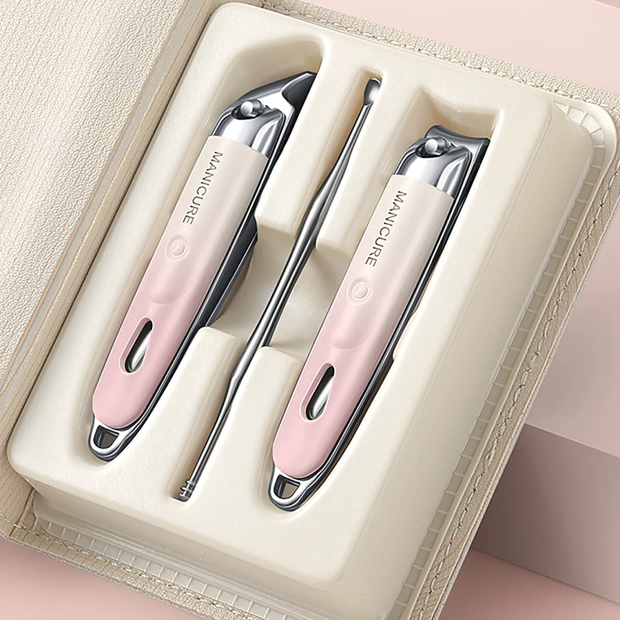 

3 Pieces/Set Professional Nail Care Kit with Stainless Steel Nail Clippers, Nail Scissors and Ear Scoop - Perfect Travel-Friendl