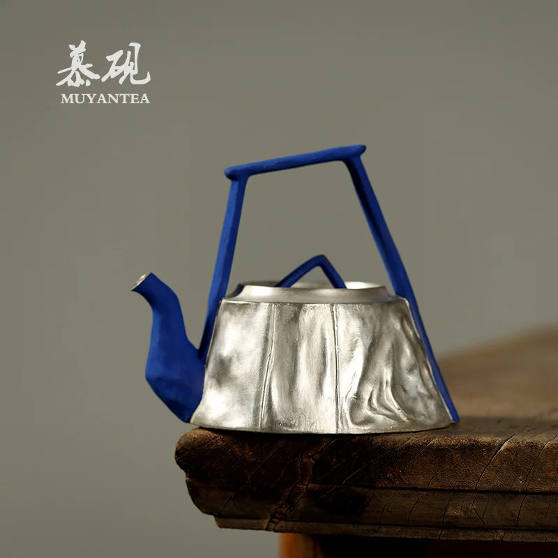 

Чайник из тонкостенной посеребренной глины ручной работы от Му Янь, для заваривания чая, креативный дизайн, подходит для домашнего использования на открытом огне.