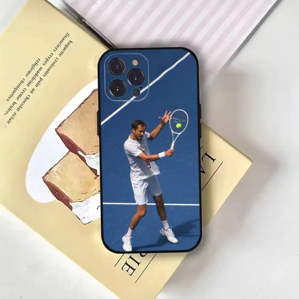 Чехол для телефона Tenis Daniil Medvedev для iPhone16,15,14,13,12,11 Plus,Pro Max,XS,XR,SE,Mini,8,7,мягкий черный чехол