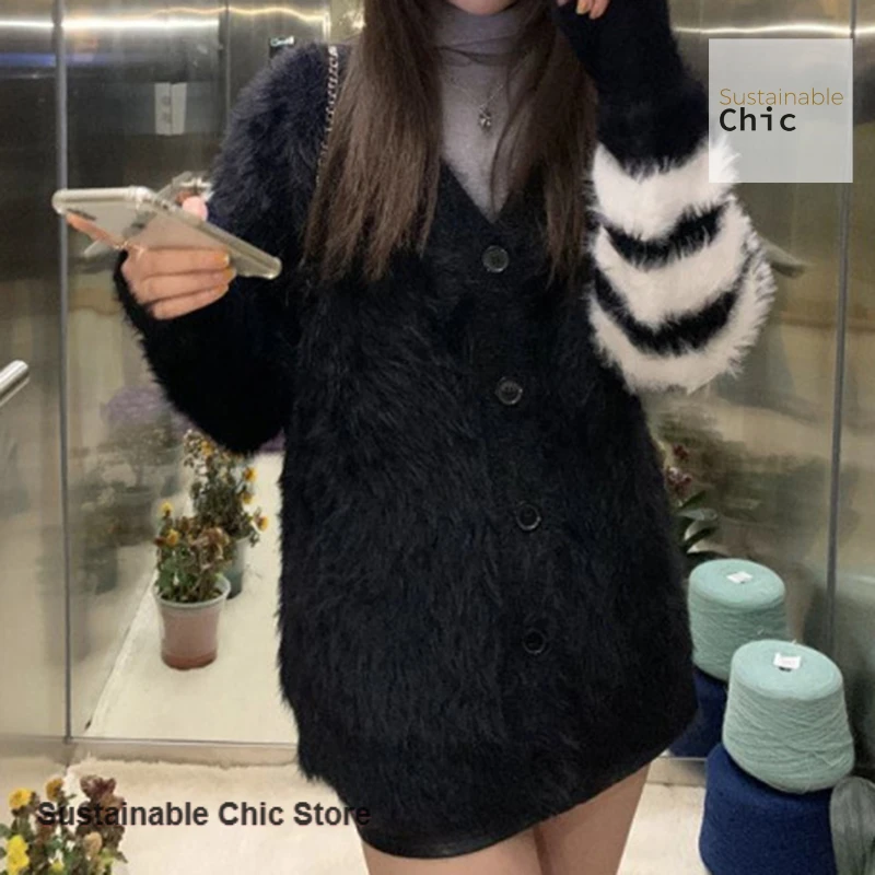 Maglione lungo cardigan in cashmere visone nero stile coreano da donna autunno e inverno nuova moda cappotto lavorato a maglia casual allentato pigro.