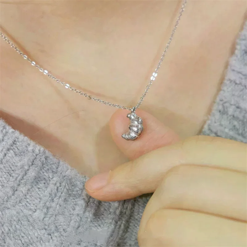 قلادة كرواسون ساحرة للنساء؛ مجوهرات عصرية، هدية جميلة للفتيات #1