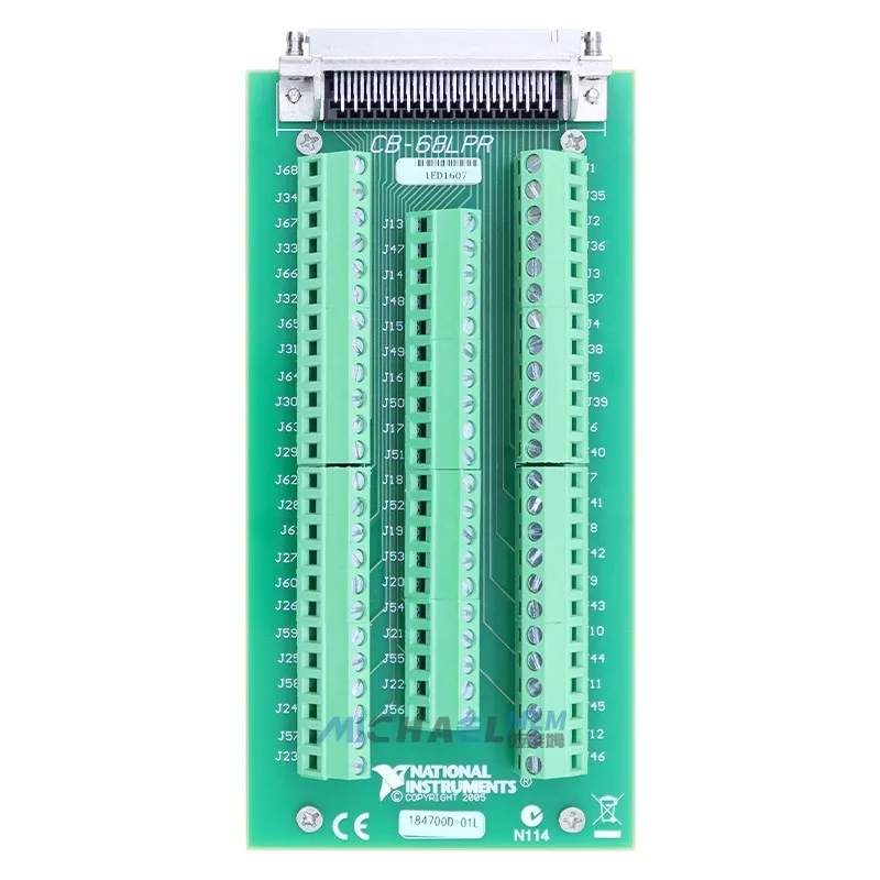 caja-de-conexiones-cb-68lpr-cabeza-hembra-vhdci-de-68-pines-a-terminal-de-perno-de-68-pines-extremo-hembra