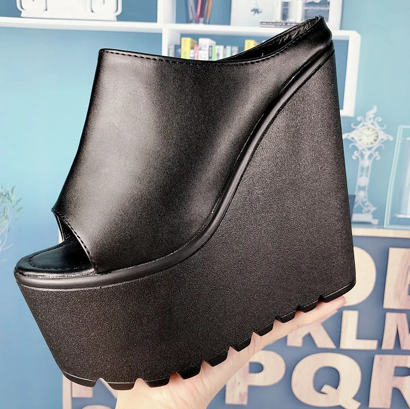 Women's summer 16cm fashion new flip-flops Korean edition wear sponge thick bottom ultra high heel waterproof platform slippers