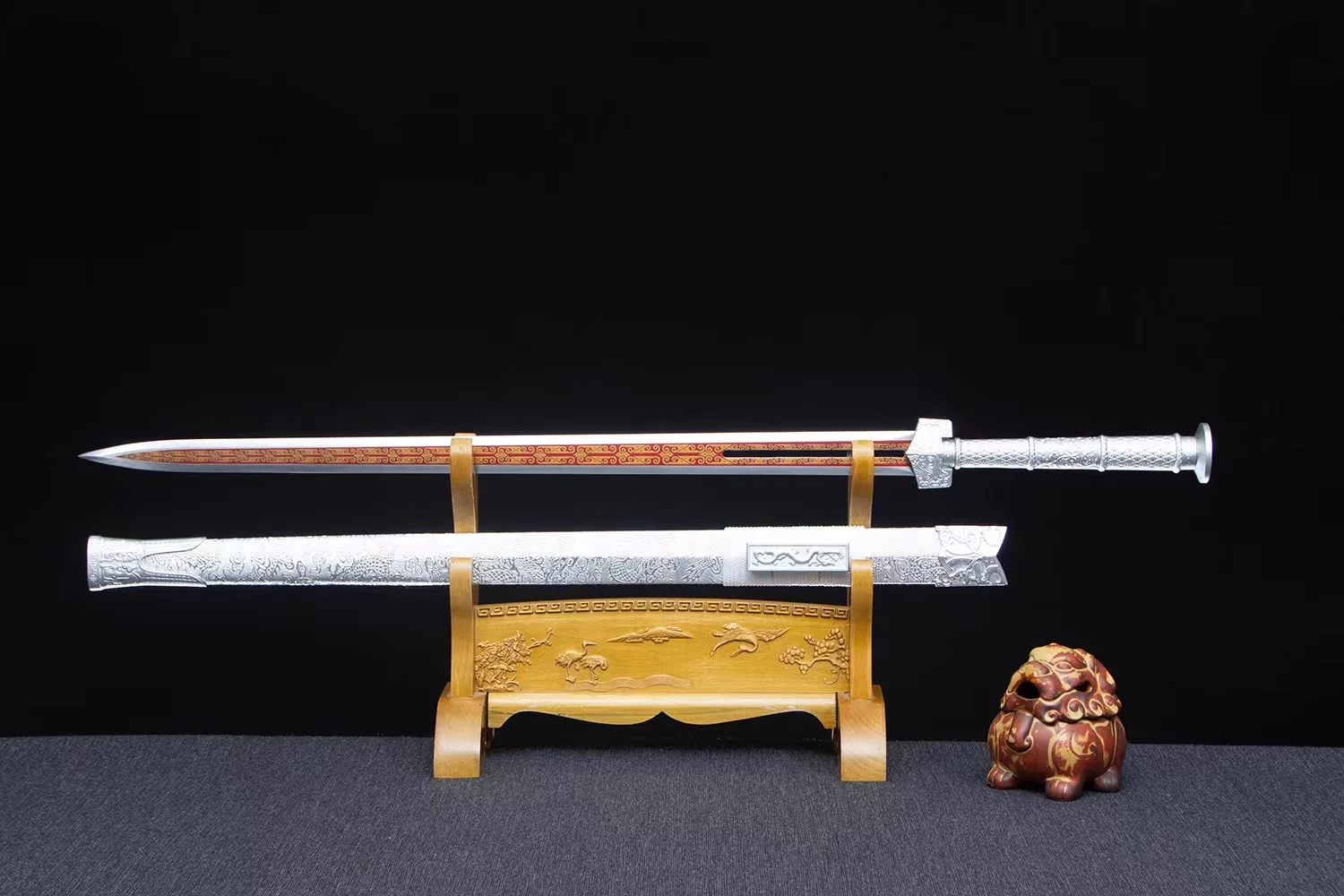 Longquan sword hand-forged ice soul - buildings hollowed out Han sword town house collection decorative sword cold weapons